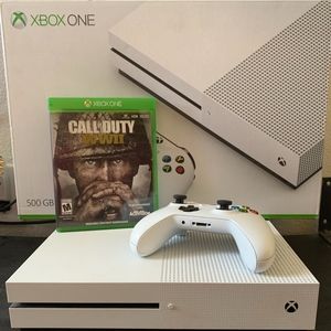 Xbox One (500 gb) with Call Of Duty WWII